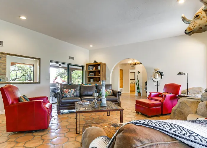 'full Circle Ranch' W/ Mtn Views In Cave Creek!